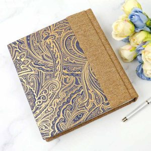 آلبوم عکس طرح اسلیمی خاکی سورمه ای 16*21 سانتی متر_69335b84aa5f0.jpeg آلبوم عکس طرح اسلیمی خاکی سورمه ای 16*21 سانتی متر