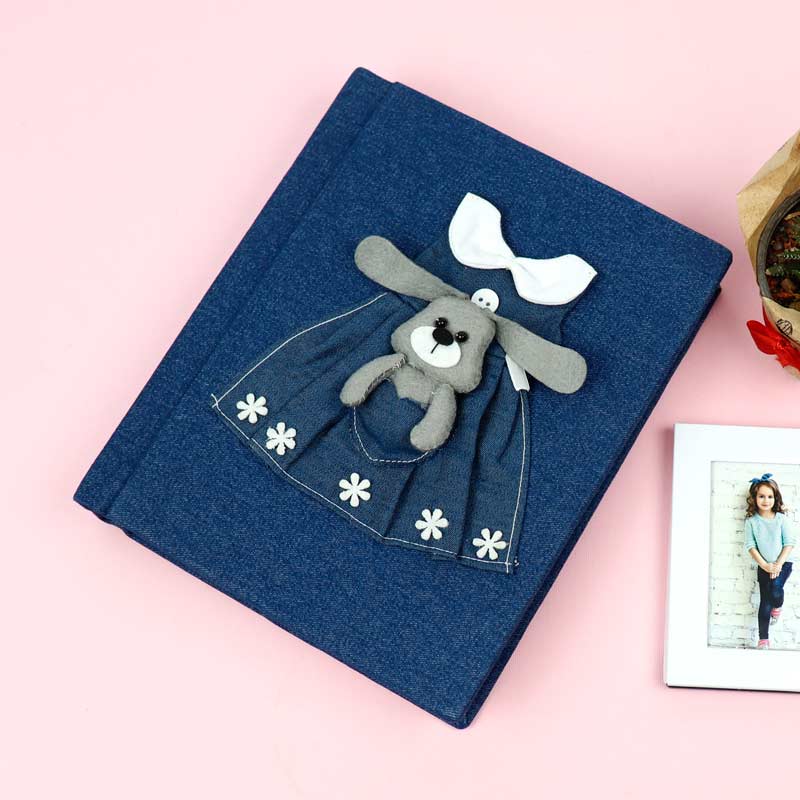 آلبوم عکس طرح خرگوش پیراهن آبی 13*18 سانتی متر