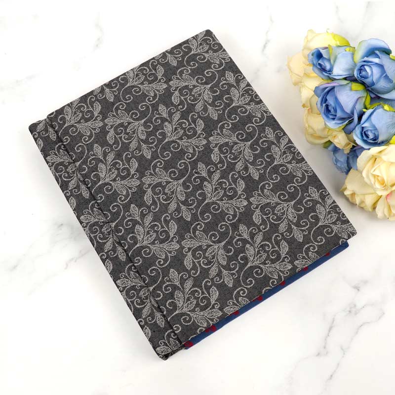 آلبوم عکس فریم پارچه ای طرح دار کد 6 16*21 سانتی متر - Image 3