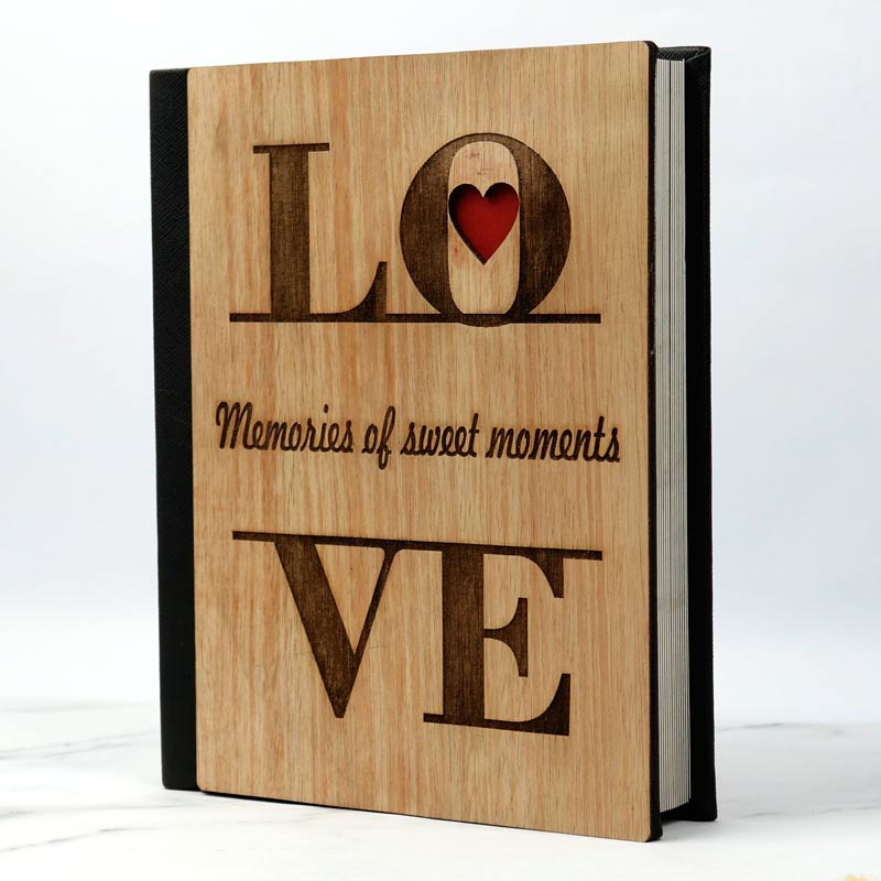 آلبوم عکس چوبی طرح Love قهوه ای روشن 16*21 سانتی متر - Image 3