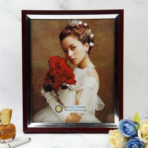 قاب عکس زرشکی نوار نقره ای 20*25 سانتی متر_693354ca62fd9.jpeg قاب عکس زرشکی نوار نقره ای 20*25 سانتی متر