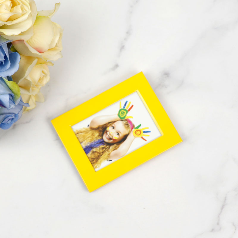 قاب عکس مگنتی زرد 10*7 سانتی متر - Image 3