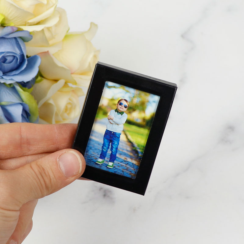 قاب عکس مگنتی مشکی 6*4 سانتی متر - Image 3